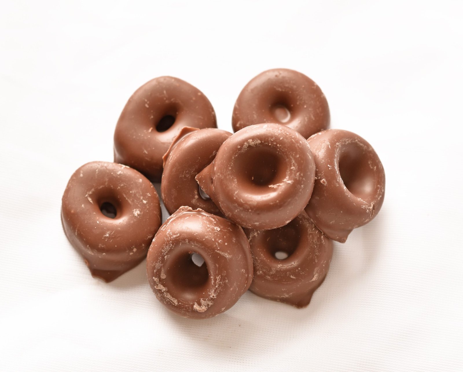 Milk Chocolate Aniseed Rings